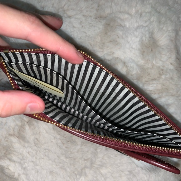 NWOT Kate Spade Fox Wristlet - Picture 3 of 7